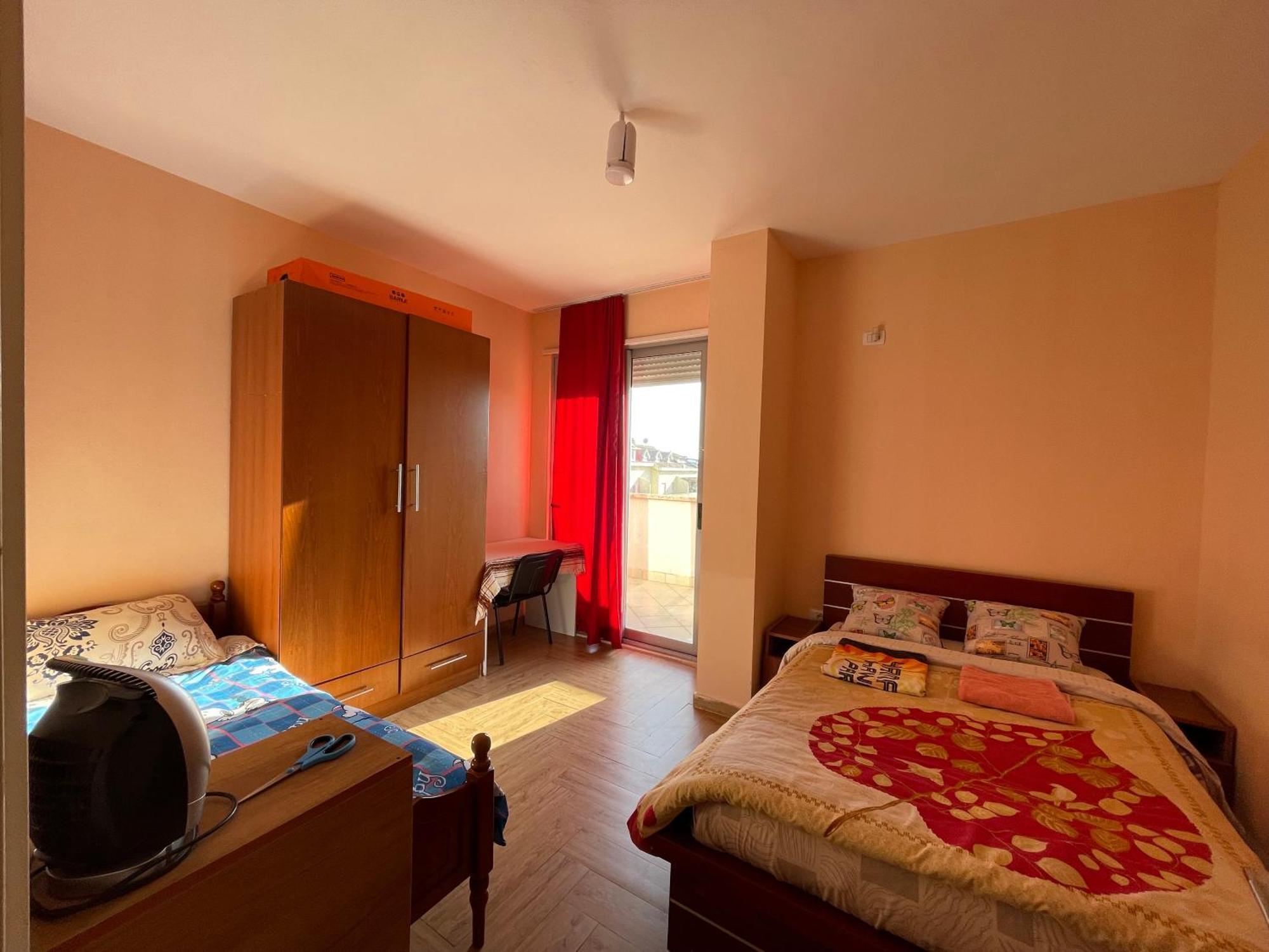 B&B - Private Rooms Tiranë Rom bilde